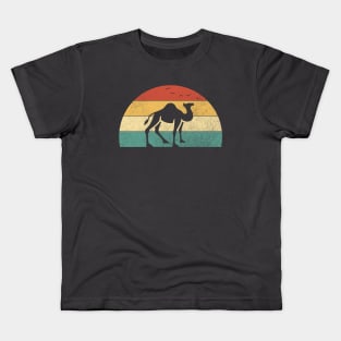 Sunset Camel Landscape Savanna vintage retro Kids T-Shirt